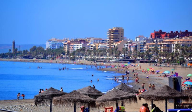 Nowy budynek - Daszek - Estepona - Playa La Rada