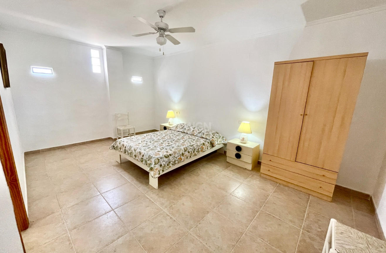 Odsprzedaż - Villa - Daya Nueva - Costa Blanca