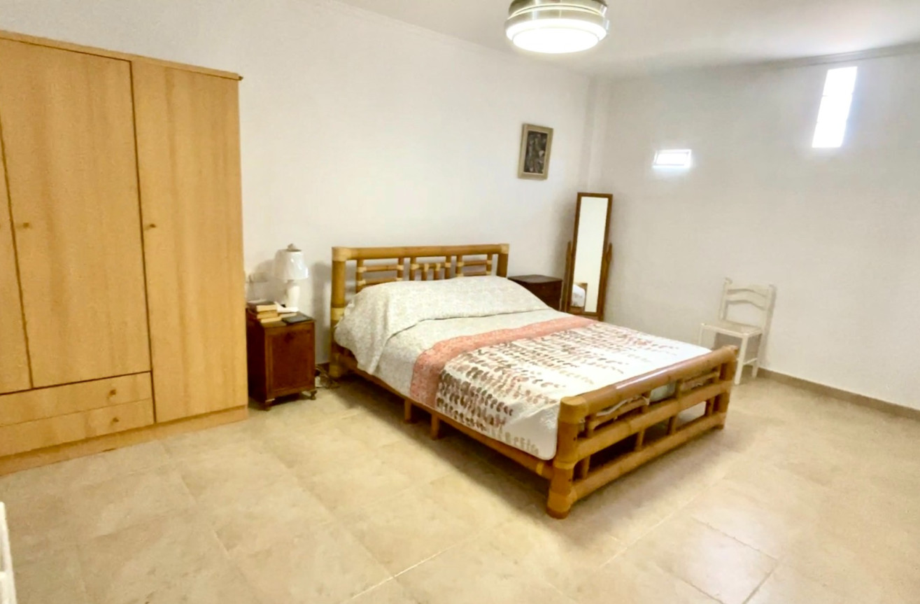 Odsprzedaż - Villa - Daya Nueva - Costa Blanca
