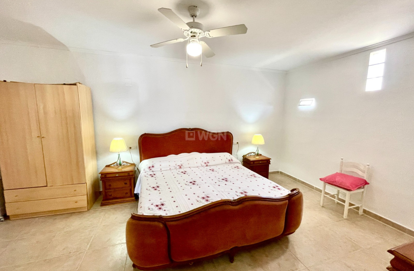 Odsprzedaż - Villa - Daya Nueva - Costa Blanca