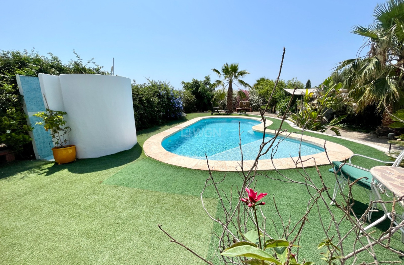 Odsprzedaż - Villa - Daya Nueva - Costa Blanca