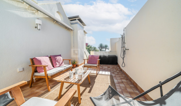 Odsprzedaż - Mieszkanie w bloku - Torrevieja - Costa Blanca
