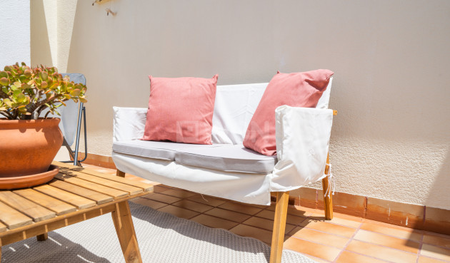 Odsprzedaż - Mieszkanie w bloku - Torrevieja - Costa Blanca