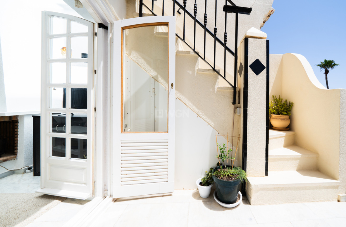 Odsprzedaż - Mieszkanie w bloku - Torrevieja - Costa Blanca