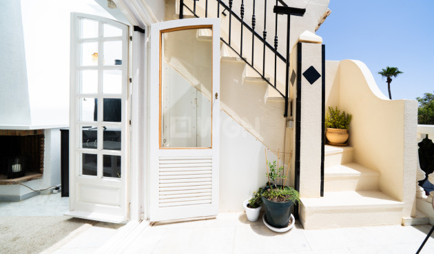Odsprzedaż - Mieszkanie w bloku - Torrevieja - Costa Blanca