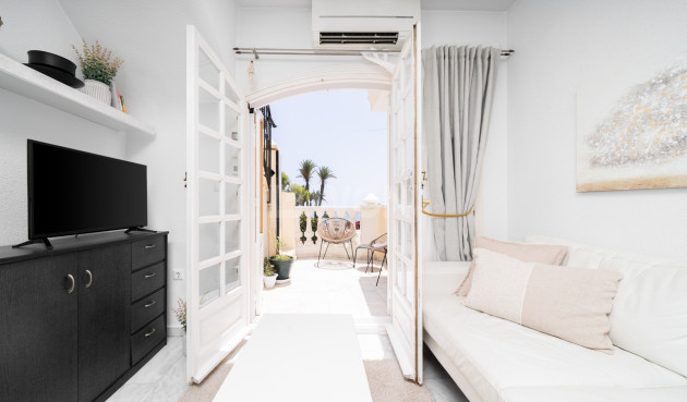 Odsprzedaż - Mieszkanie w bloku - Torrevieja - Costa Blanca