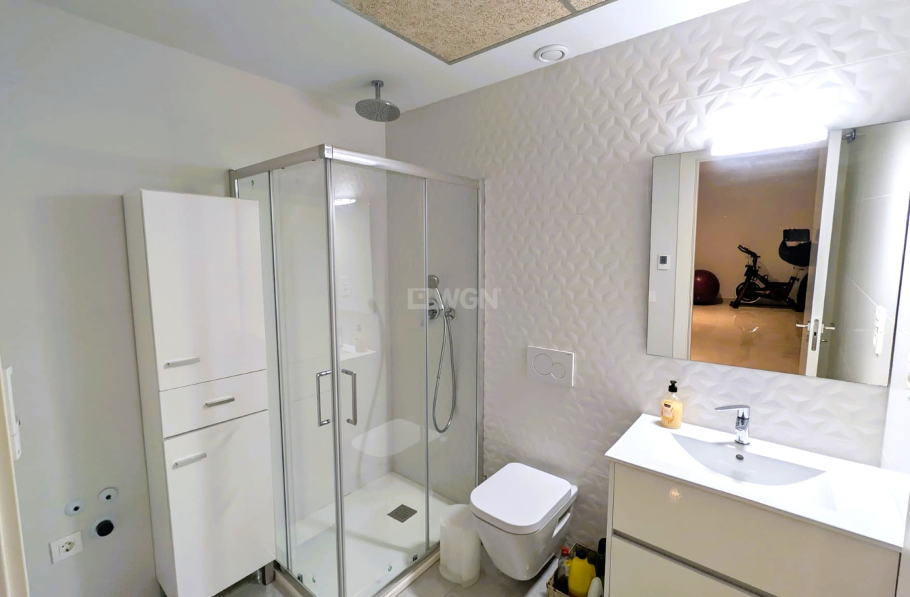 Odsprzedaż - Villa - Cabo Roig - Costa Blanca