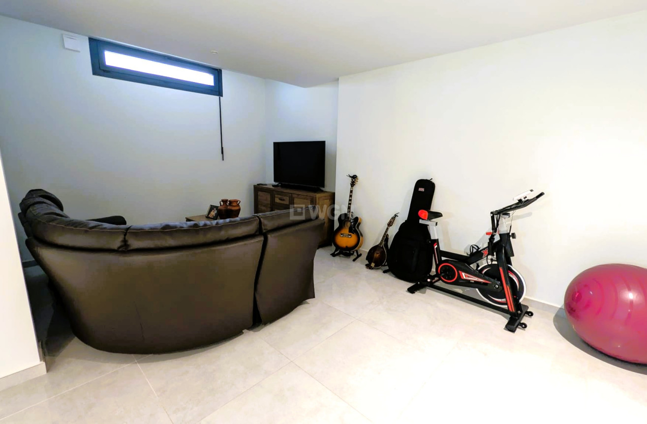 Odsprzedaż - Villa - Cabo Roig - Costa Blanca