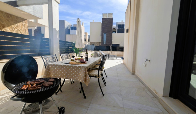 Odsprzedaż - Villa - Cabo Roig - Costa Blanca