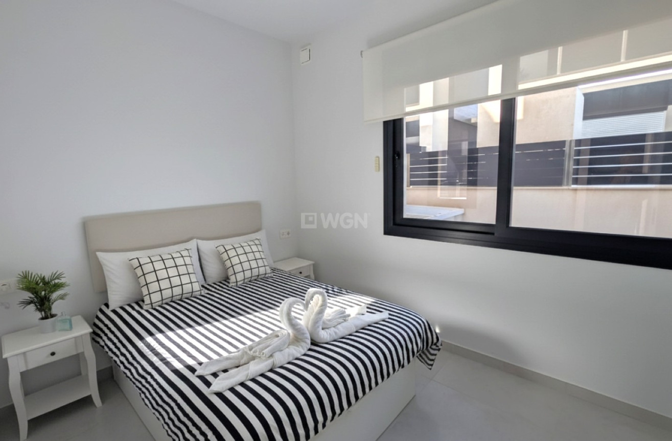 Odsprzedaż - Villa - Cabo Roig - Costa Blanca