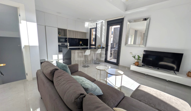 Odsprzedaż - Villa - Cabo Roig - Costa Blanca