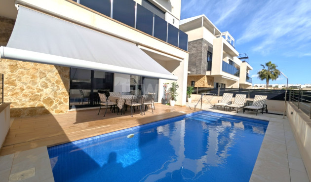 Odsprzedaż - Villa - Cabo Roig - Costa Blanca