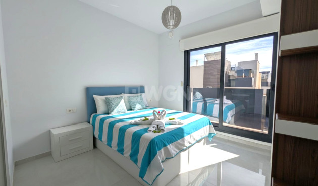 Odsprzedaż - Villa - Cabo Roig - Costa Blanca