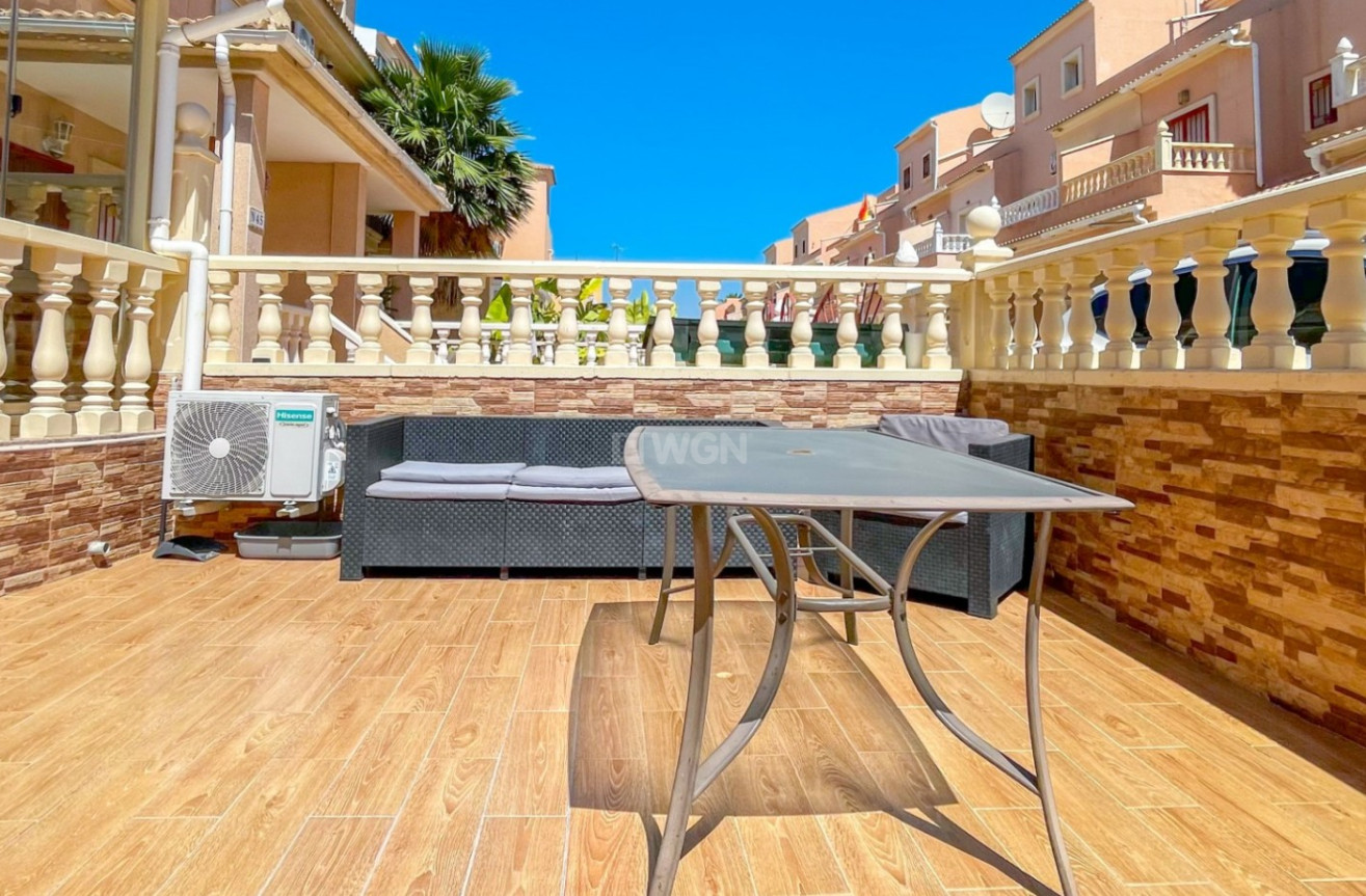 Odsprzedaż - Kamienica - Orihuela Costa - Costa Blanca