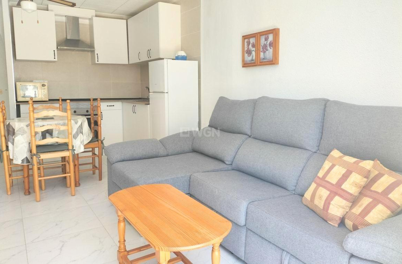 Odsprzedaż - Bungalow - Torrevieja - La Siesta - El Salado - Torreta