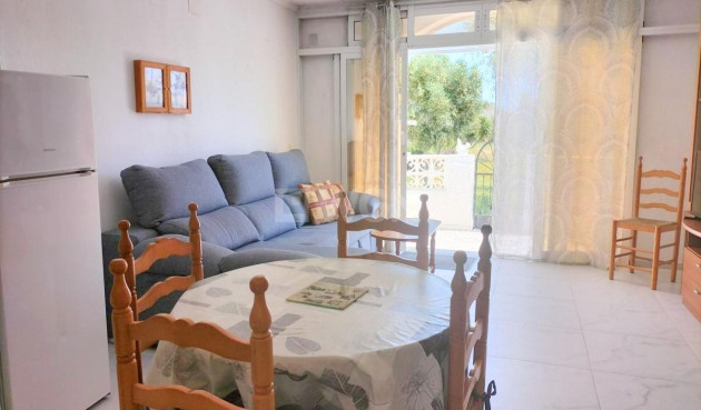 Odsprzedaż - Bungalow - Torrevieja - La Siesta - El Salado - Torreta