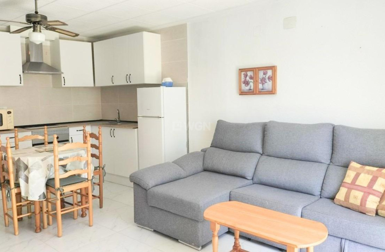 Odsprzedaż - Bungalow - Torrevieja - La Siesta - El Salado - Torreta