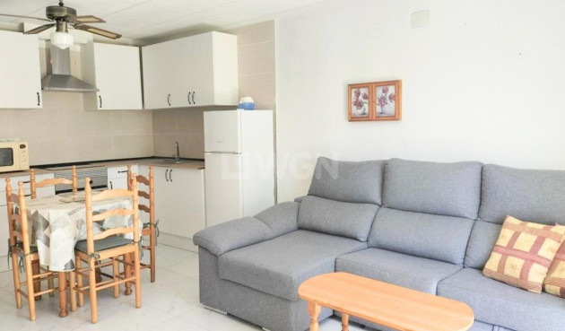 Odsprzedaż - Bungalow - Torrevieja - La Siesta - El Salado - Torreta
