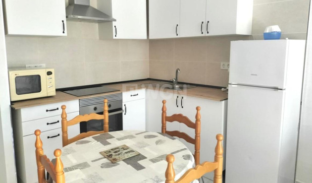Odsprzedaż - Bungalow - Torrevieja - La Siesta - El Salado - Torreta
