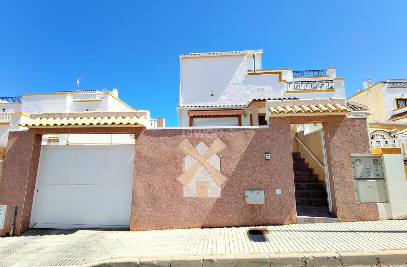 Odsprzedaż - Kamienica - Los Altos - Costa Blanca