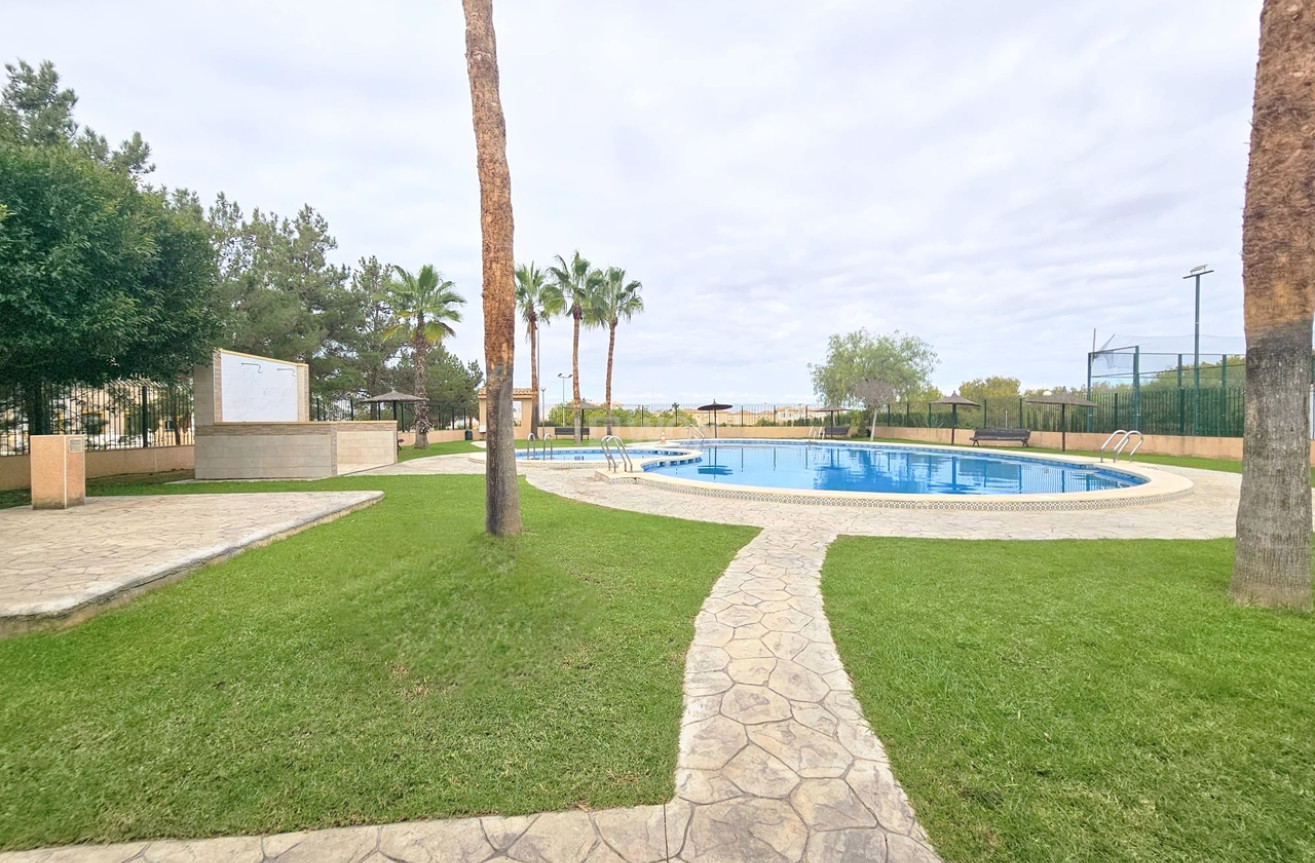 Odsprzedaż - Kamienica - Los Altos - Costa Blanca