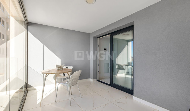 Odsprzedaż - Mieszkanie w bloku - Torrevieja - Costa Blanca