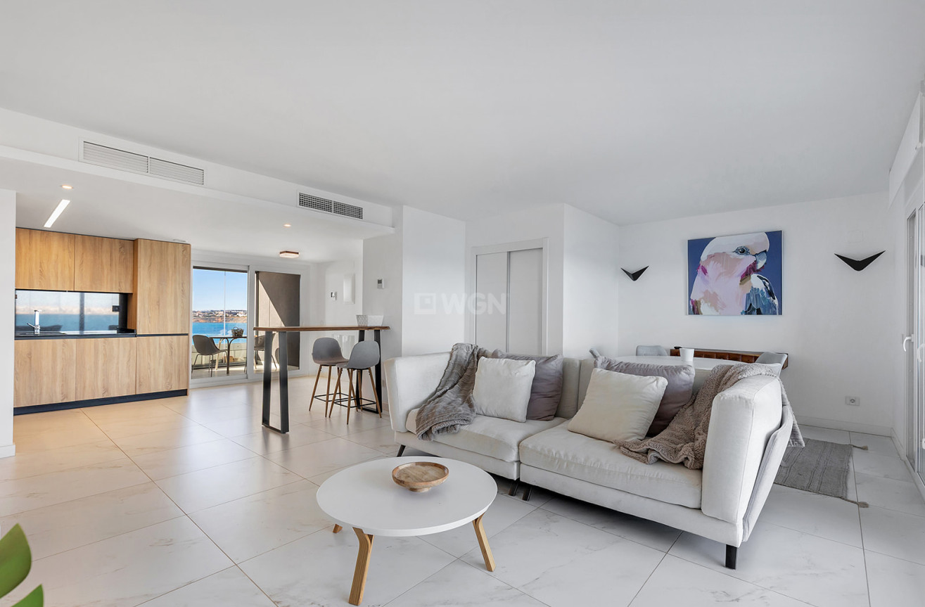 Odsprzedaż - Mieszkanie w bloku - Torrevieja - Costa Blanca