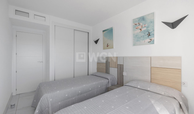 Odsprzedaż - Mieszkanie w bloku - Torrevieja - Costa Blanca