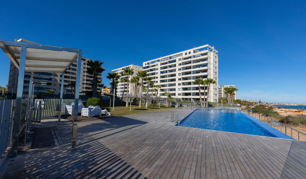 Odsprzedaż - Mieszkanie w bloku - Torrevieja - Costa Blanca