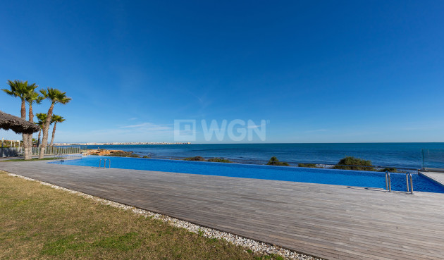 Odsprzedaż - Mieszkanie w bloku - Torrevieja - Costa Blanca