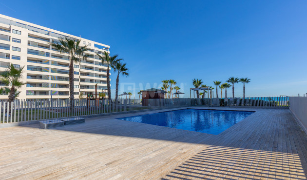 Odsprzedaż - Mieszkanie w bloku - Torrevieja - Costa Blanca