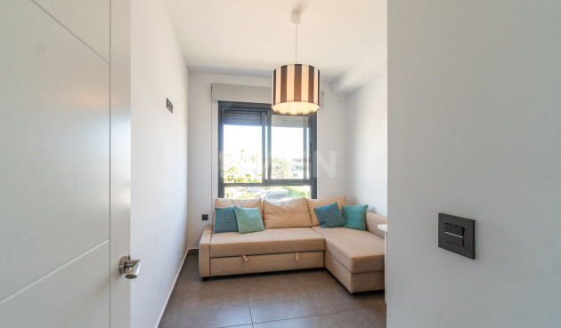 Odsprzedaż - Daszek - Villamartin - Costa Blanca