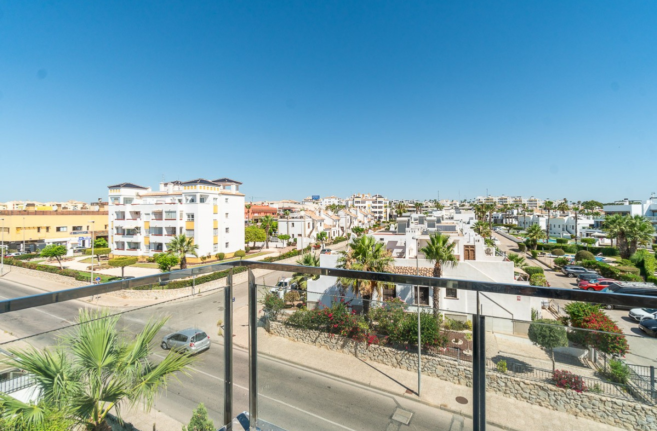 Odsprzedaż - Daszek - Villamartin - Costa Blanca