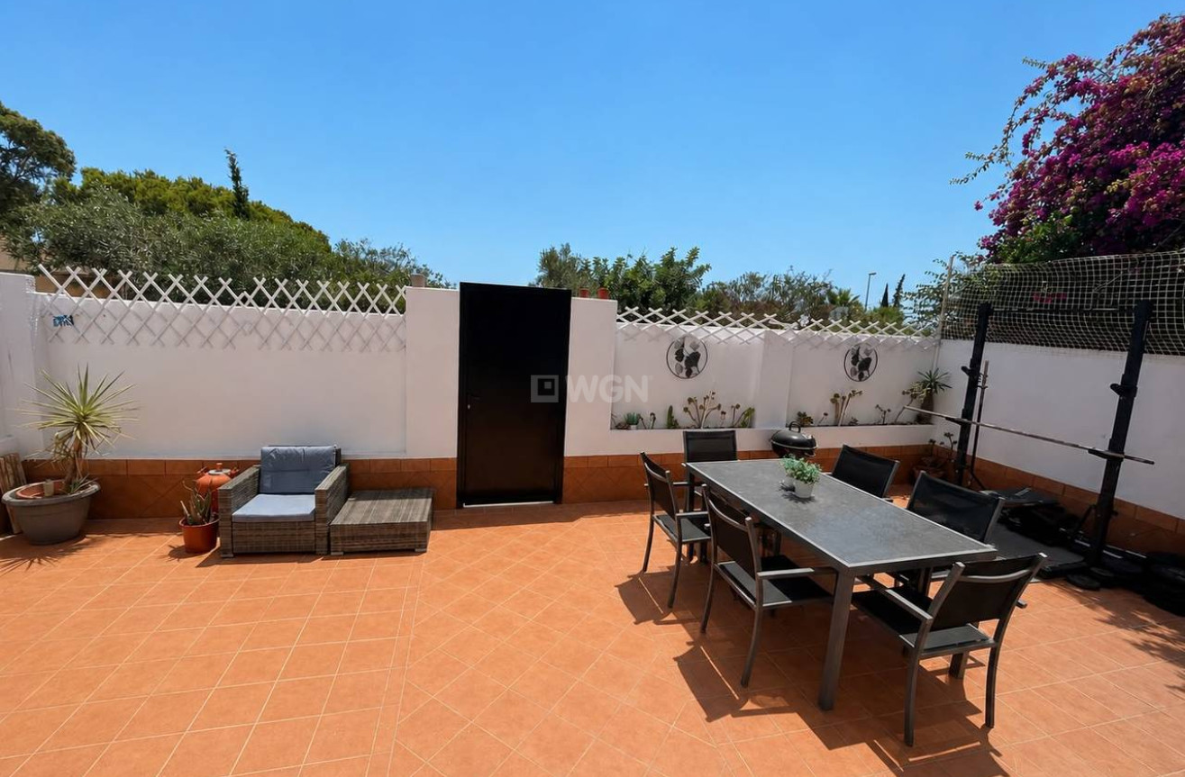 Odsprzedaż - Mieszkanie w bloku - Cabo Roig - Costa Blanca