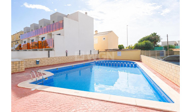 Odsprzedaż - Mieszkanie w bloku - Cabo Roig - Costa Blanca