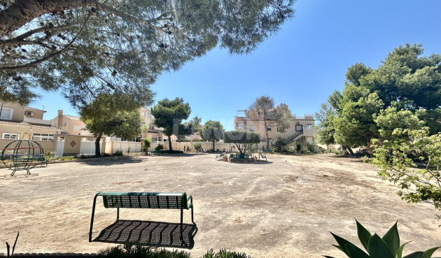 Odsprzedaż - Mieszkanie w bloku - Cabo Roig - Costa Blanca