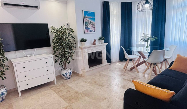 Odsprzedaż - Villa - Villamartin - Costa Blanca