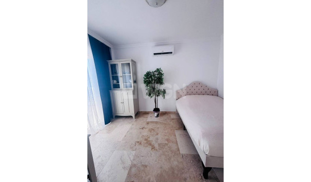 Odsprzedaż - Villa - Villamartin - Costa Blanca