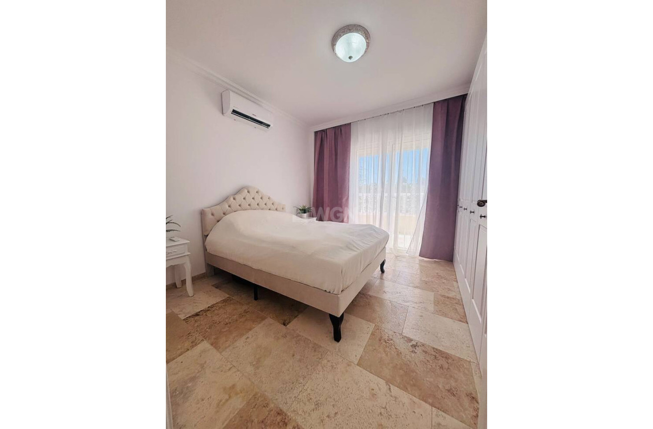 Odsprzedaż - Villa - Villamartin - Costa Blanca