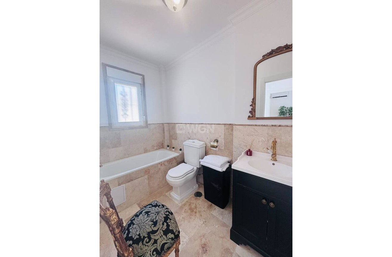 Odsprzedaż - Villa - Villamartin - Costa Blanca