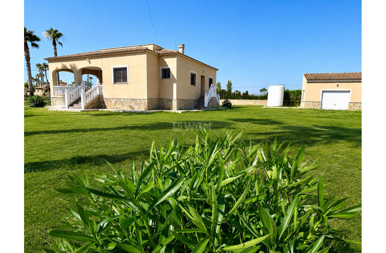 Odsprzedaż - Villa - Catral - Costa Blanca