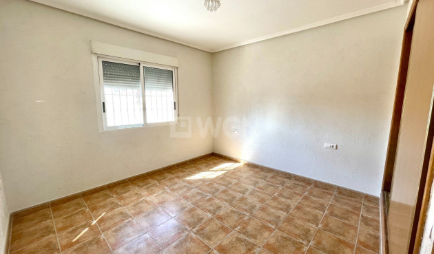 Odsprzedaż - Villa - Catral - Costa Blanca