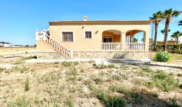 Odsprzedaż - Villa - Catral - Costa Blanca