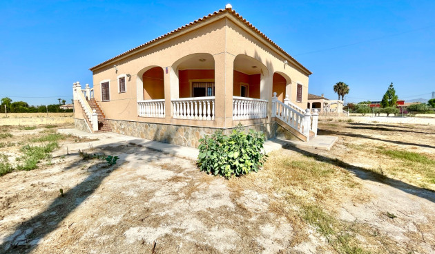 Odsprzedaż - Villa - Catral - Costa Blanca