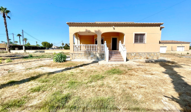 Odsprzedaż - Villa - Catral - Costa Blanca