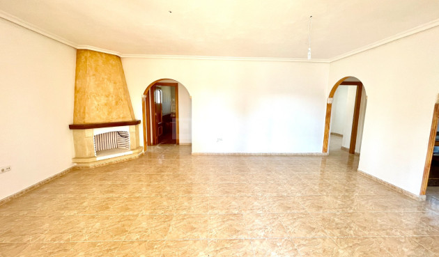 Odsprzedaż - Villa - Catral - Costa Blanca