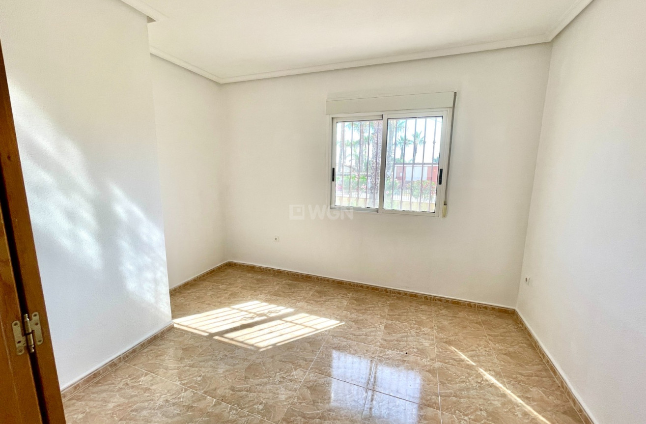 Odsprzedaż - Villa - Catral - Costa Blanca
