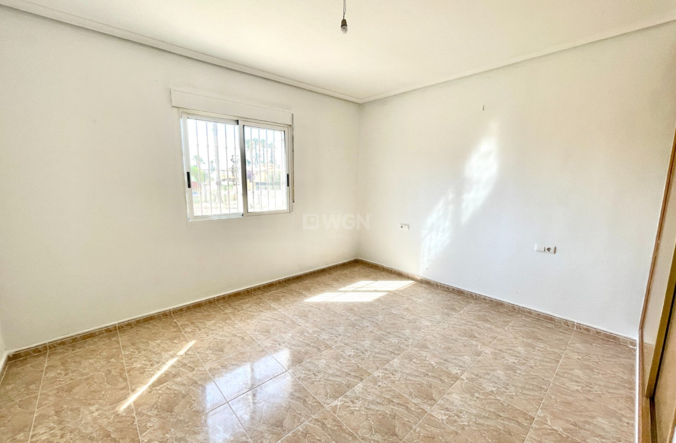 Odsprzedaż - Villa - Catral - Costa Blanca