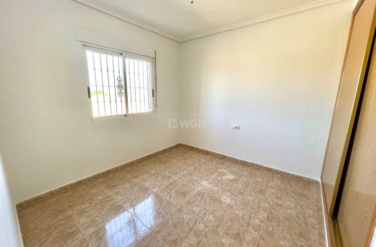 Odsprzedaż - Villa - Catral - Costa Blanca