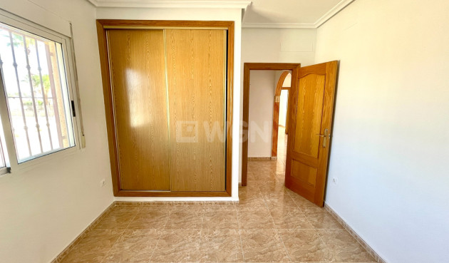Odsprzedaż - Villa - Catral - Costa Blanca